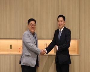 유클릭, AI 플랫폼 시장 공략 위한 한국오라클과 전략적 협력